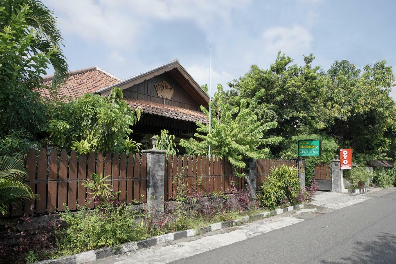 יוגיאקרטה Oyo 804 Ndalem Maharani Guest House מראה חיצוני תמונה
