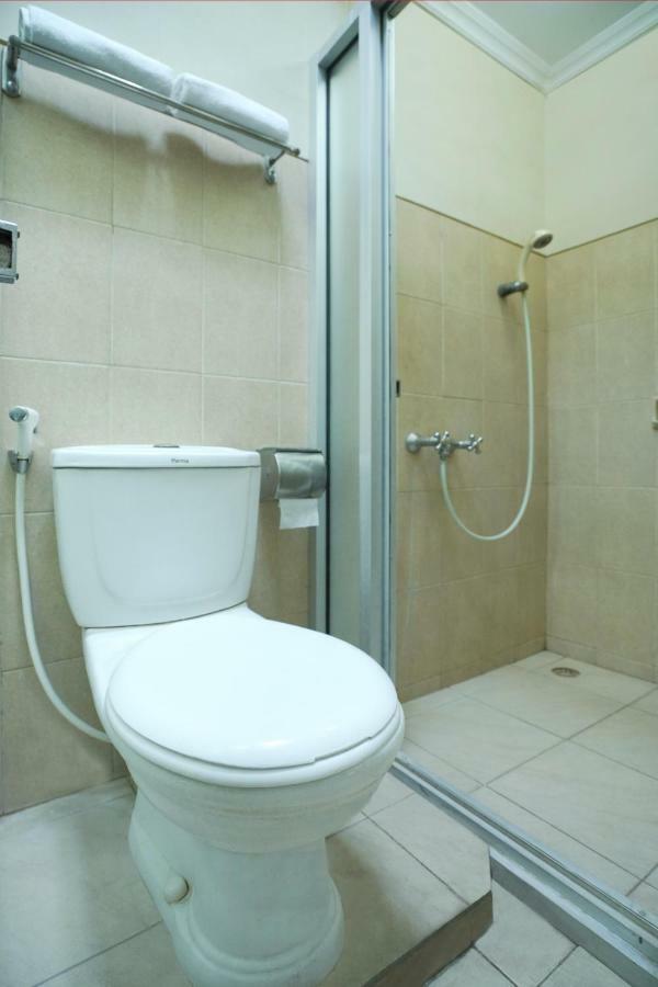 יוגיאקרטה Oyo 804 Ndalem Maharani Guest House מראה חיצוני תמונה