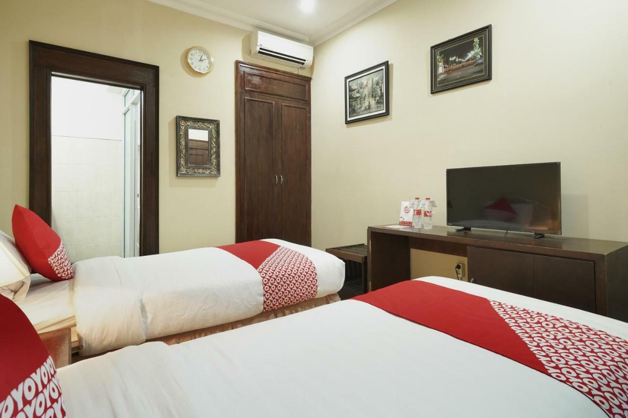 יוגיאקרטה Oyo 804 Ndalem Maharani Guest House מראה חיצוני תמונה