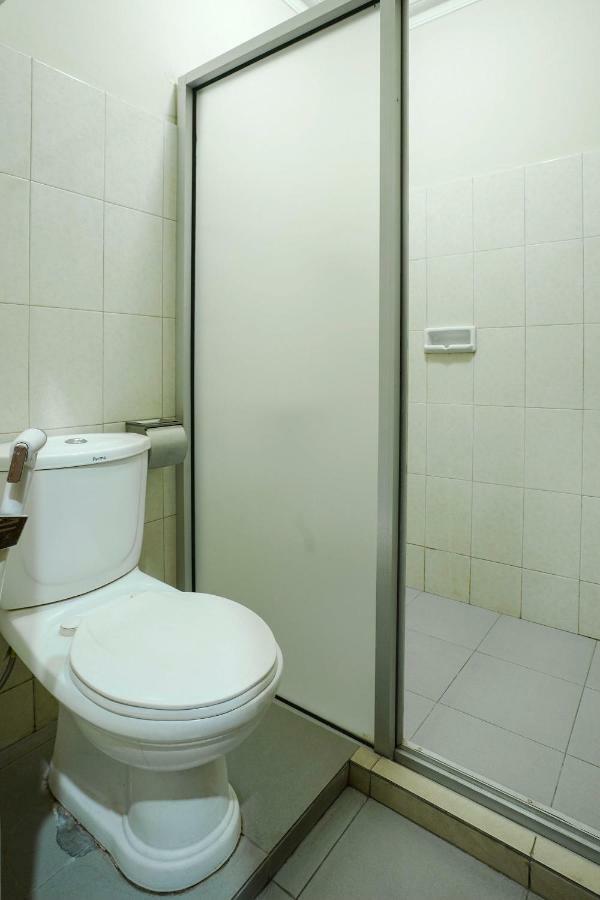 יוגיאקרטה Oyo 804 Ndalem Maharani Guest House מראה חיצוני תמונה